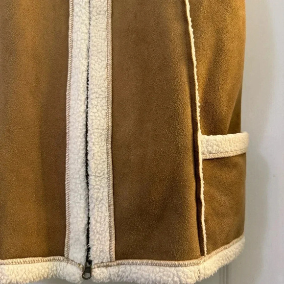 Carolyn Taylor By Design Leather Vest - Picture 3 of 7